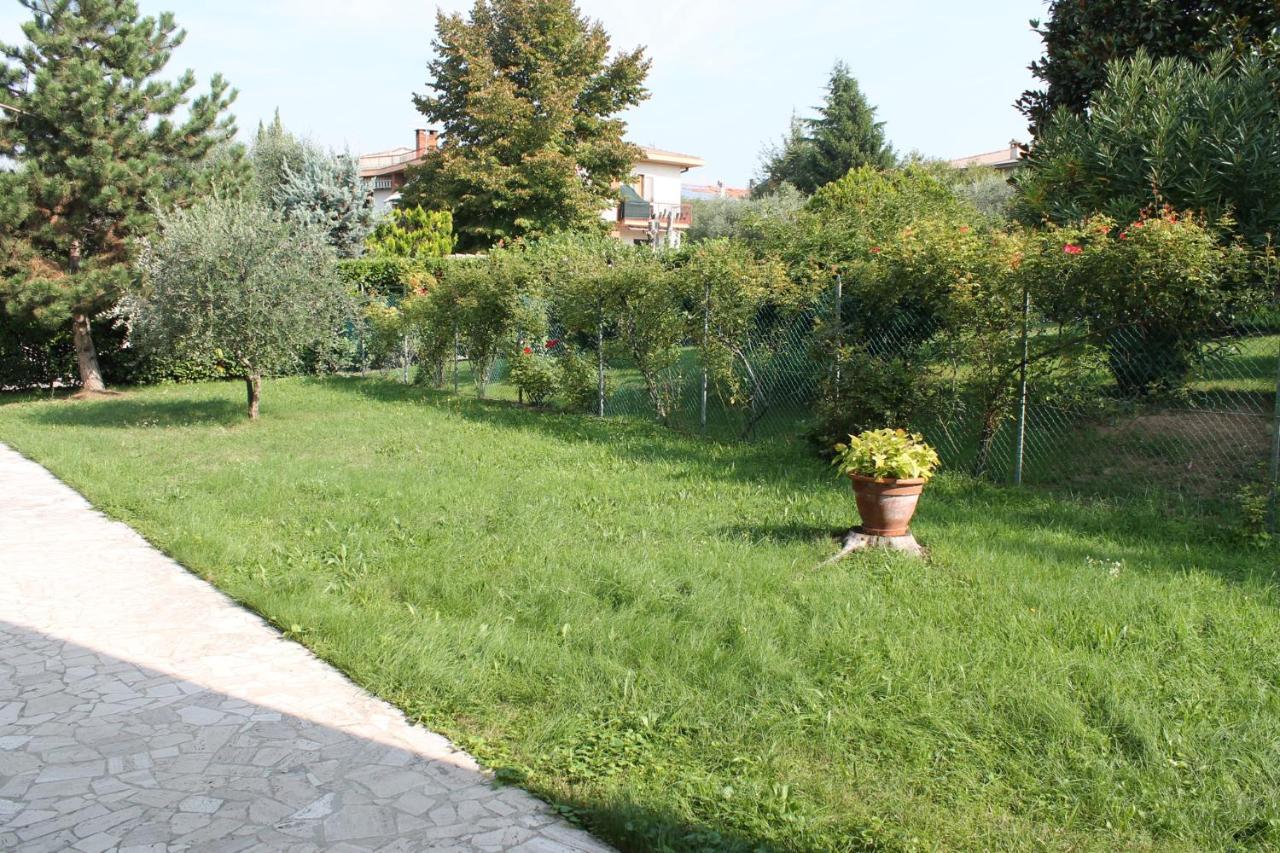 Apartment In Lazise/Gardasee 21949 מראה חיצוני תמונה